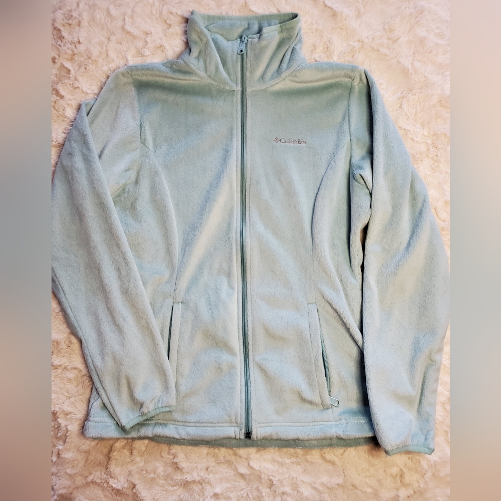 NWOT Columbia Women's Soft Blue Fleece Jacket M